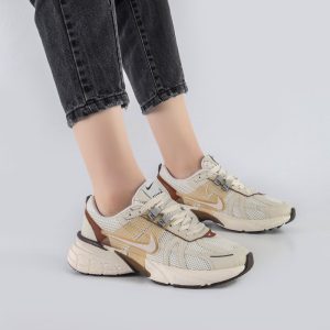 کفش و کتانی مردانه و زنانه مدل نایک NIKE V2K رنگ کرم کد 41422