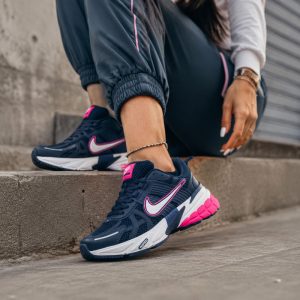 کفش و کتانی اسپرت زنانه مدل نایک کوشلون NIKE V2K رنگ سرمه ای صورتی  کد 41835