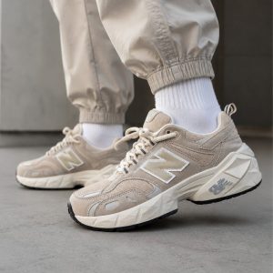 کفش و کتانی مردانه مدل نیوبالانس7030 NEW BALANCE رنگ کرم کد 7995