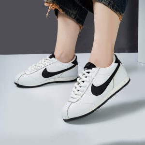 کفش و کتانی زنانه و دخترانه مدل نایک NIKE رنگ سفید مشکی کد 41265